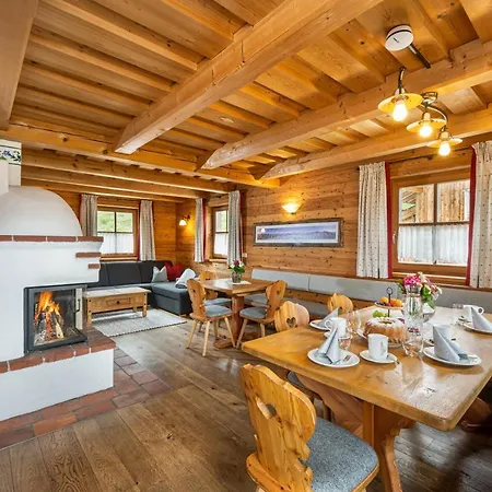 Dağ evi Alpine-lodge Schladming