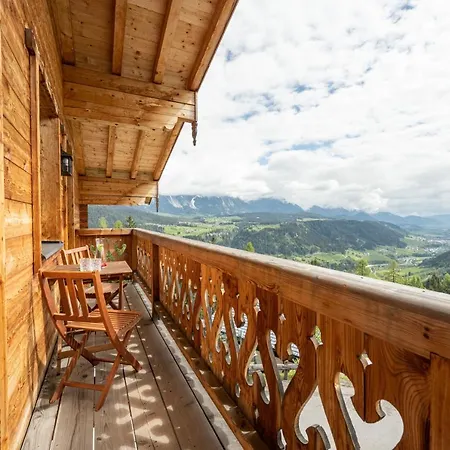 Alpine-lodge Dağ evi